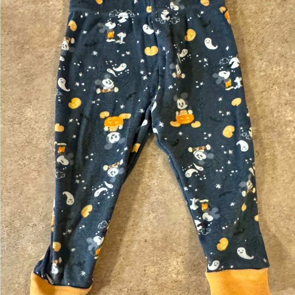 Disney - Mickey Mouse 2 Piece Halloween Pajama Set - Gray and Orange, Size24M